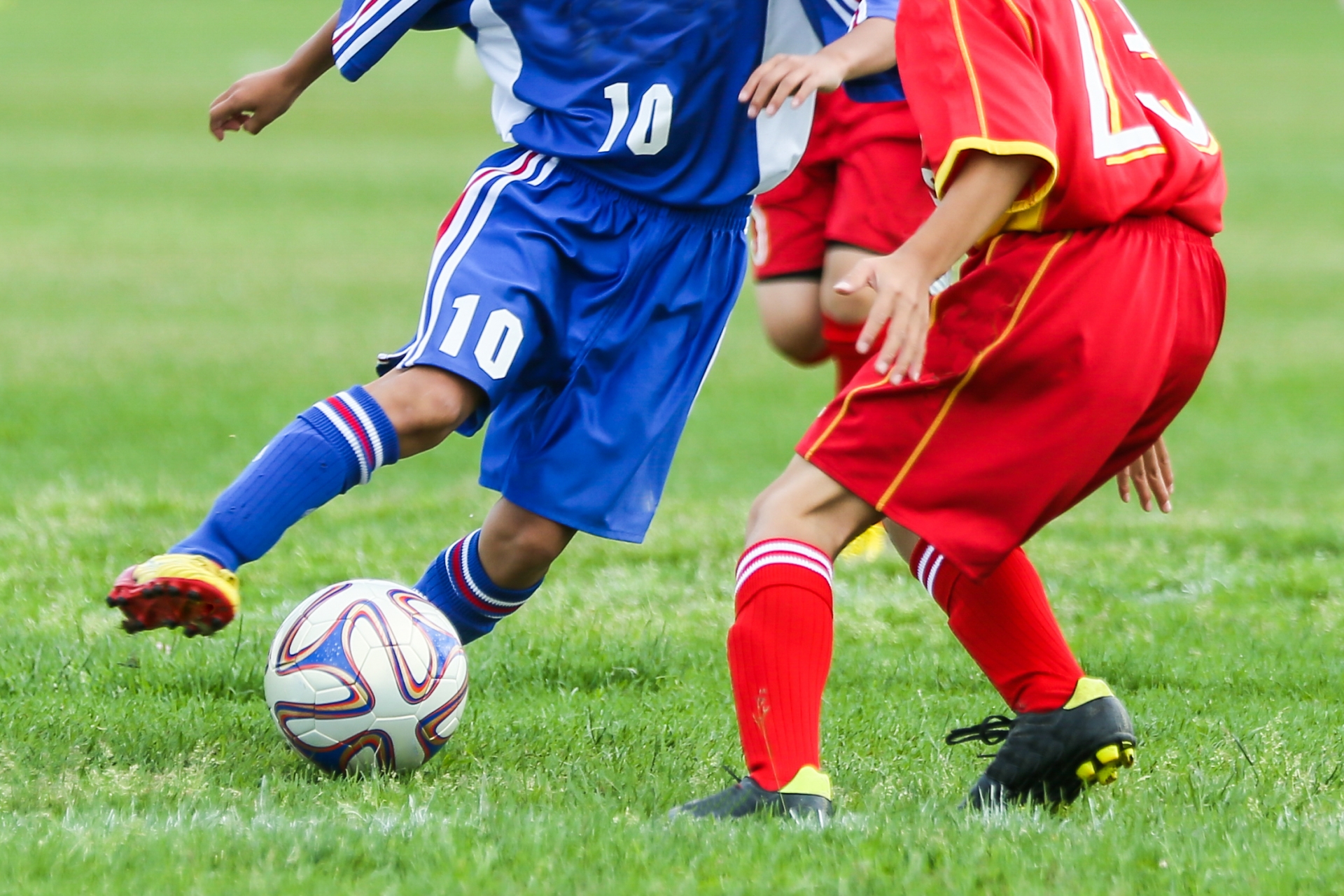 サッカーをシンプルにプレーするとはどういうことか ジュニアサッカーの上達練習指導法