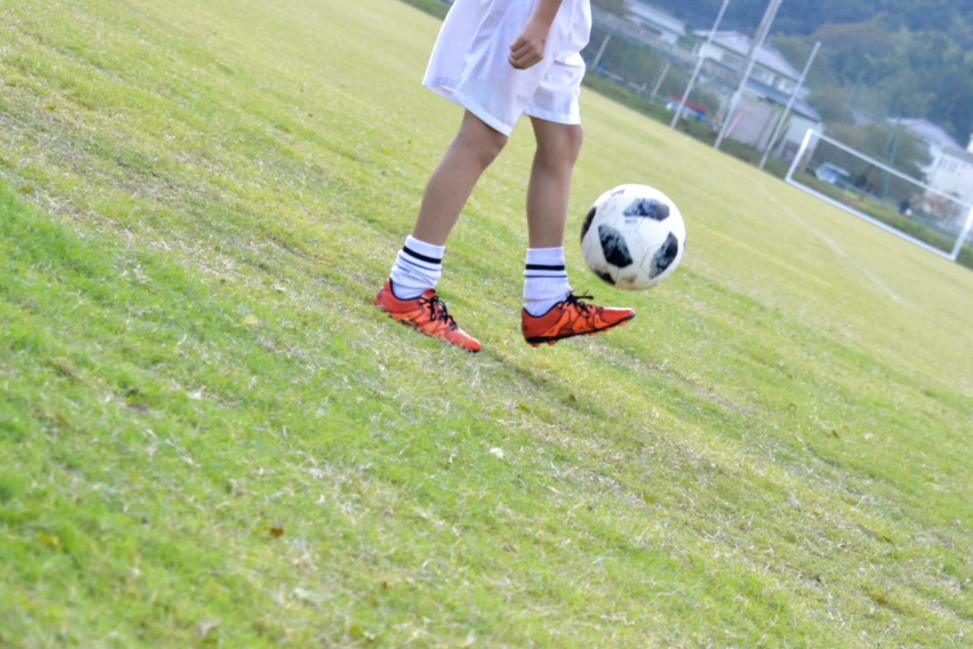 檜垣コーチ テニスボールリフティングで さらなる一体感を求めて ジュニアサッカーの上達練習指導法