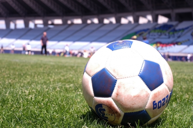 サッカー ルックアップのためのトレーニングメニュー ジュニアサッカーの上達練習指導法