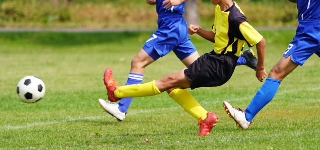 利き足が及ぼすパスへの影響 ジュニアサッカーの上達練習指導法