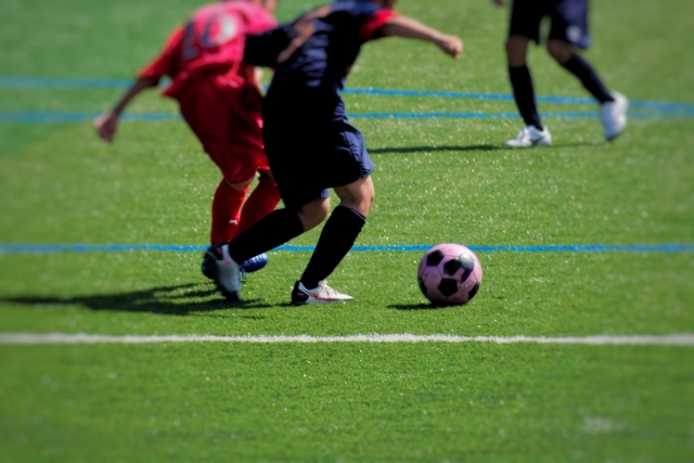 少年サッカー 試合に出てもボールが来ない悩み ジュニアサッカーの上達練習指導法